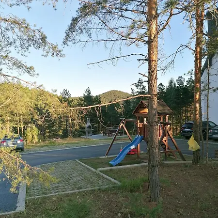 Lägenhet Zmaj - Divčibare